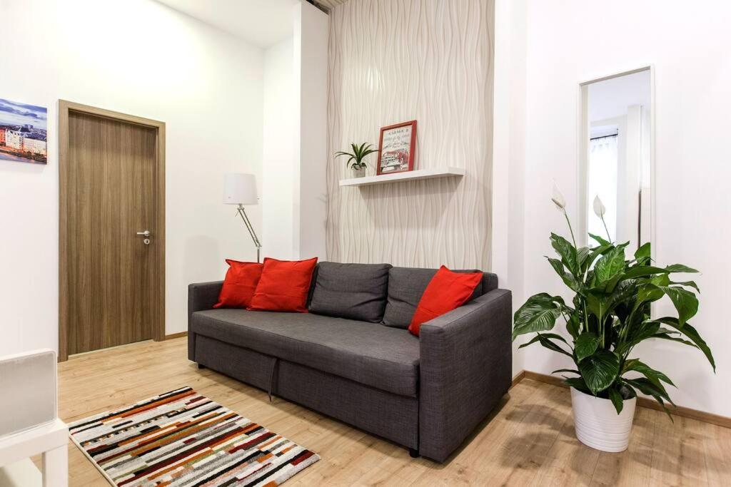 Designer Dream Home In The Ruin Bar District W A/C Budapest Extérieur photo